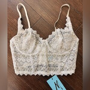 NWT Marciano Vintage Lace Bralette Top with Stunning Beaded Embroidery Size 36C